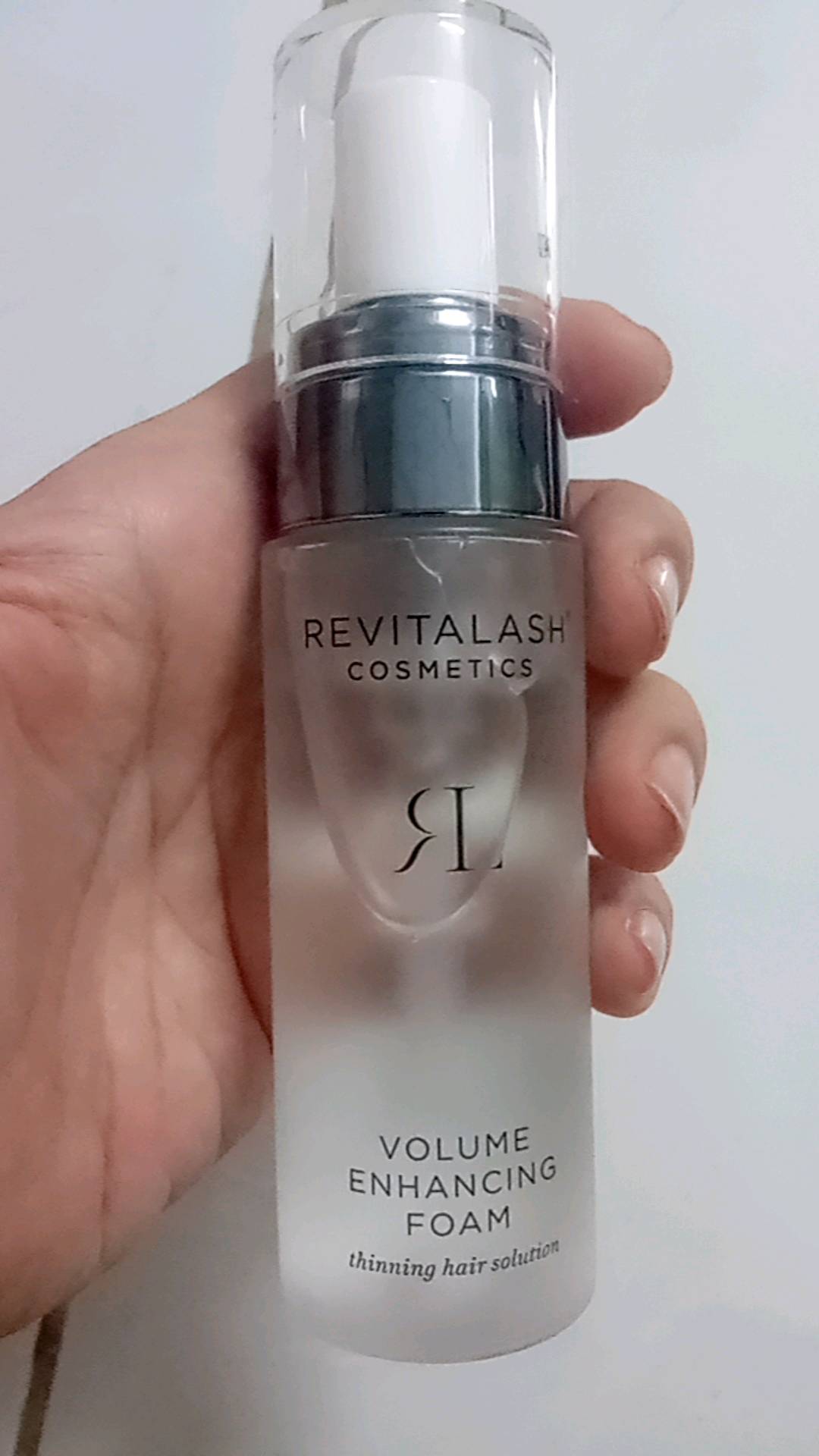 Tinh Chất Dưỡng Tóc RevitaLash Volume Enhancing Foam - Hỗ Trợ Mọc Tóc Dày Khỏe, Serum Dạng Bọt Hiệu Quả 55ml