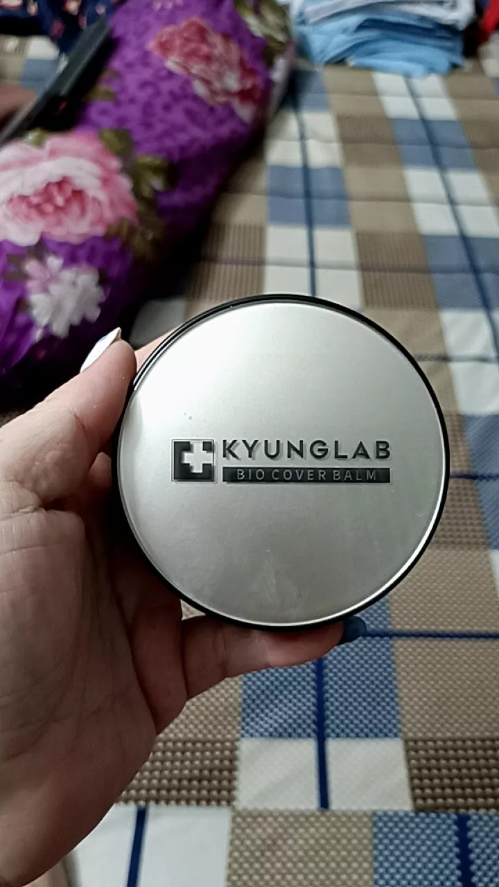 Phấn nước Kyung Lab Bio Cover Balm 15g - Cushion trang điểm với hiệu ứng glowy, che phủ hoàn hảo và dưỡng ẩm SPF 50+ cho làn da tự nhiên.