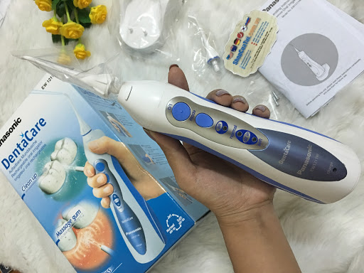 Máy Tăm Nước Panasonic EW1311W - Thiết Bị Chăm Sóc Răng Miệng Không Dây, Giúp Làm Sạch Kẽ Răng và Massage Nướu Hữu Ích Cho Gia Đình