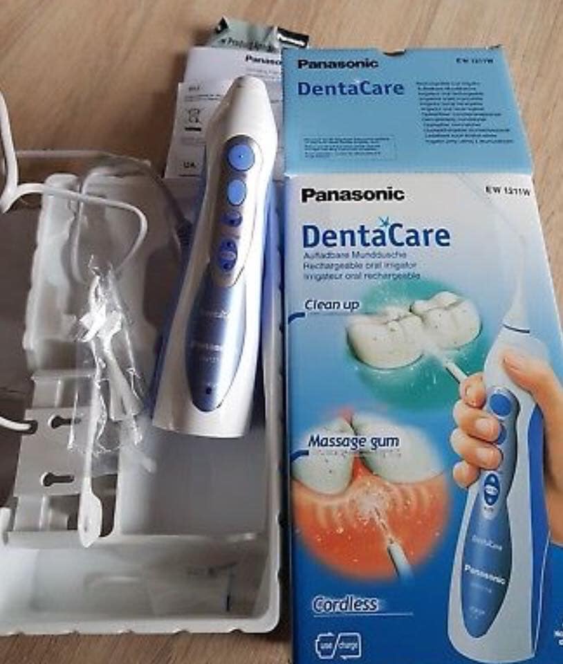 Máy Tăm Nước Panasonic EW1311W - Thiết Bị Chăm Sóc Răng Miệng Không Dây, Giúp Làm Sạch Kẽ Răng và Massage Nướu Hữu Ích Cho Gia Đình