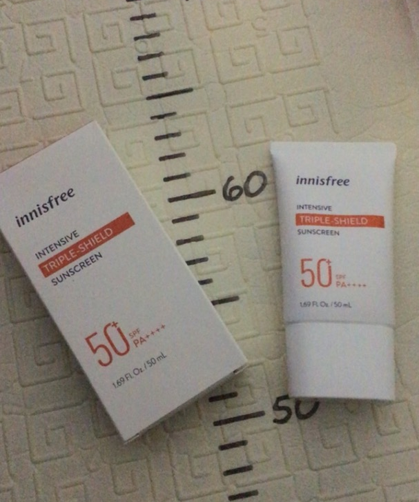 Kem Chống Nắng Innisfree Triple Shield SPF 50+ PA+++ - Bảo Vệ Da Hiệu Quả, Chống Nước, Dành Cho Mọi Loại Da