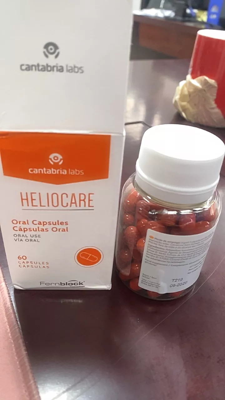 Viên uống Heliocare Oral Chống Nắng Bảo Vệ Da - Công Nghệ Dương Xỉ, 60 Viên, Giúp Ngăn Ngừa Tia UV và Lão Hóa Da