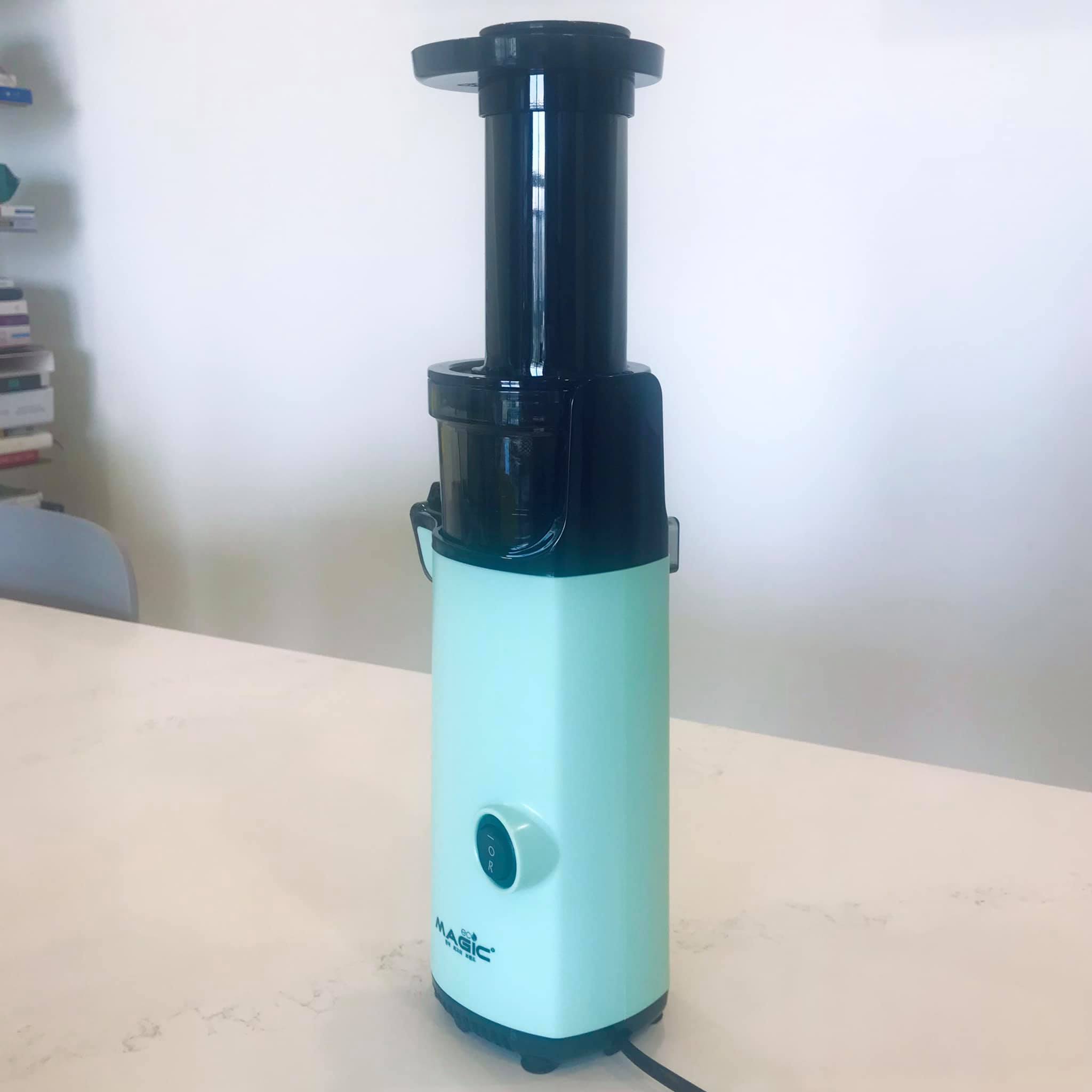 Máy Ép Chậm Magic Eco AC-131 - Ép Lạnh Giữ Dinh Dưỡng, Thiết Kế Nhỏ Gọn, Lưới Lọc 2 Tầng, Thương Hiệu Hàn Quốc