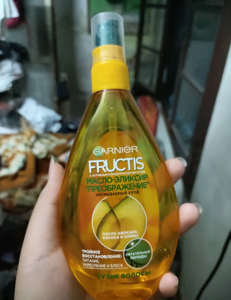 Xịt Dưỡng Tóc Garnier Fructis 150ml - Phục Hồi Tóc Hư Tổn Chẻ Ngọn Từ Chiết Xuất Tự Nhiên, Giúp Mái Tóc Mềm Mại, Bồng Bềnh, Khỏe Mạnh