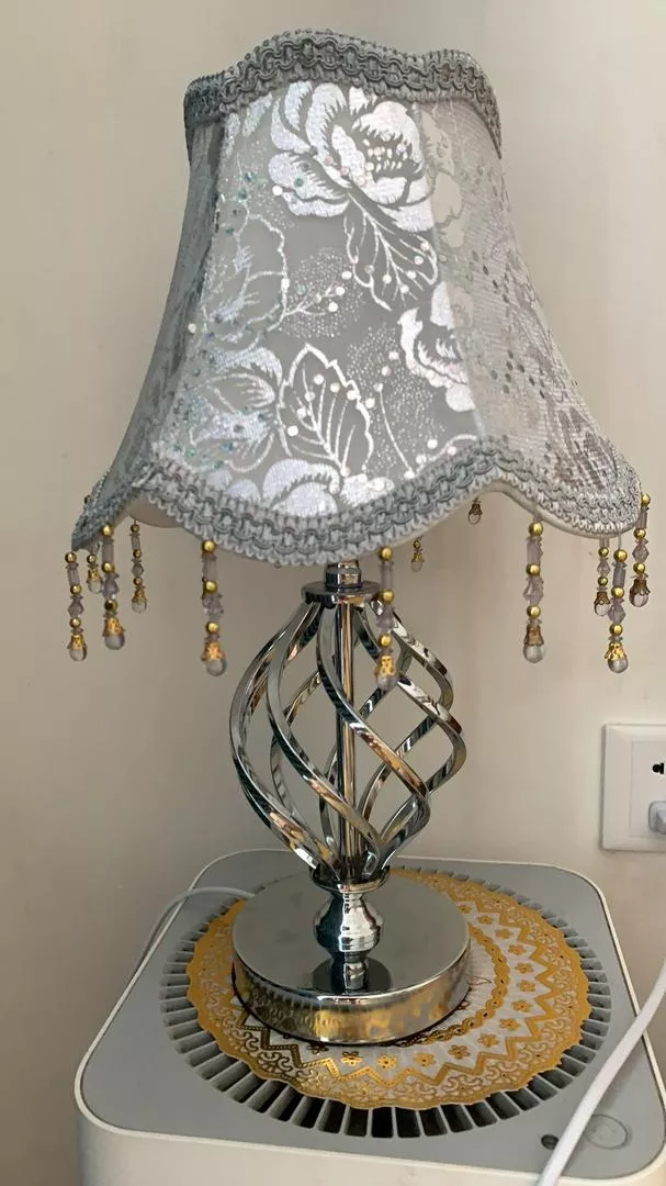 Đèn Ngủ Để Bàn HUTA T1 - Chiếu Sáng Vàng Duy Nhất, Điều Chỉnh Độ Sáng, Thiết Kế Sang Trọng, Kích Thước Phù Hợp Với Mọi Không Gian