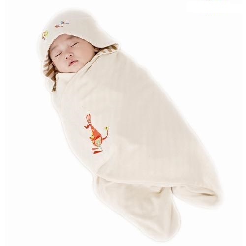 Túi ngủ cho trẻ sơ sinh màu kem dịu dàng