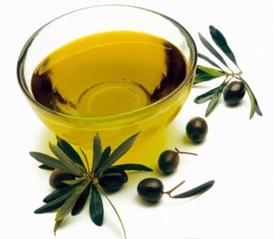 Dầu Extra Virgin Olive Oil sẽ được bổ sung đầy đủ lượng Lượng Vitamin E cần thiết cho bé yêu