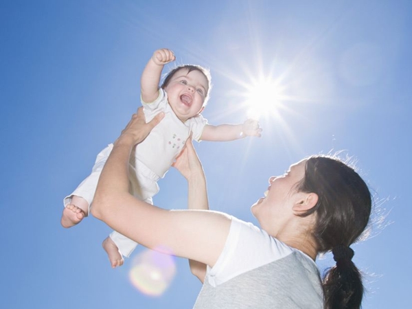 Bổ sung vitamin D vô cùng cần thiết để bé phát triển khỏe mạnh