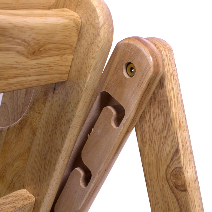 Kết cấu hoàn toàn bằng gỗ, chốt giữ bàn ăn được thiết kế chắc chắn