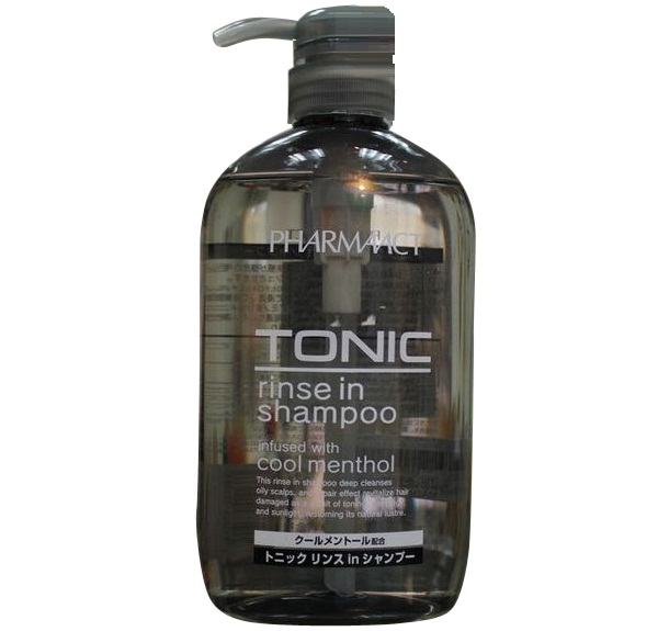 Dầu gội dành cho nam Tonic Pharmaact 600ml giúp làm sạch, cung cấp độ ẩm, và lưu lại hương thơm cho mái tóc