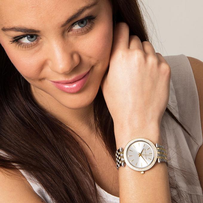 Đồng hồ Michael Kors MK3215 đính đá dành cho nữ