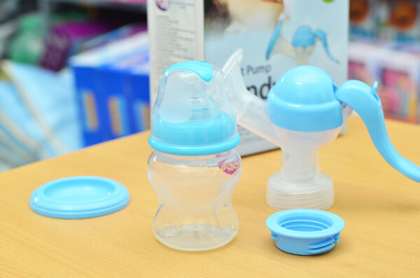 Máy hút sữa cầm tay GB Baby Hàn Quốc 1