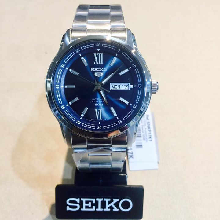 Cận cảnh chiếc đồng hồ Seiko nam SNKP17K1