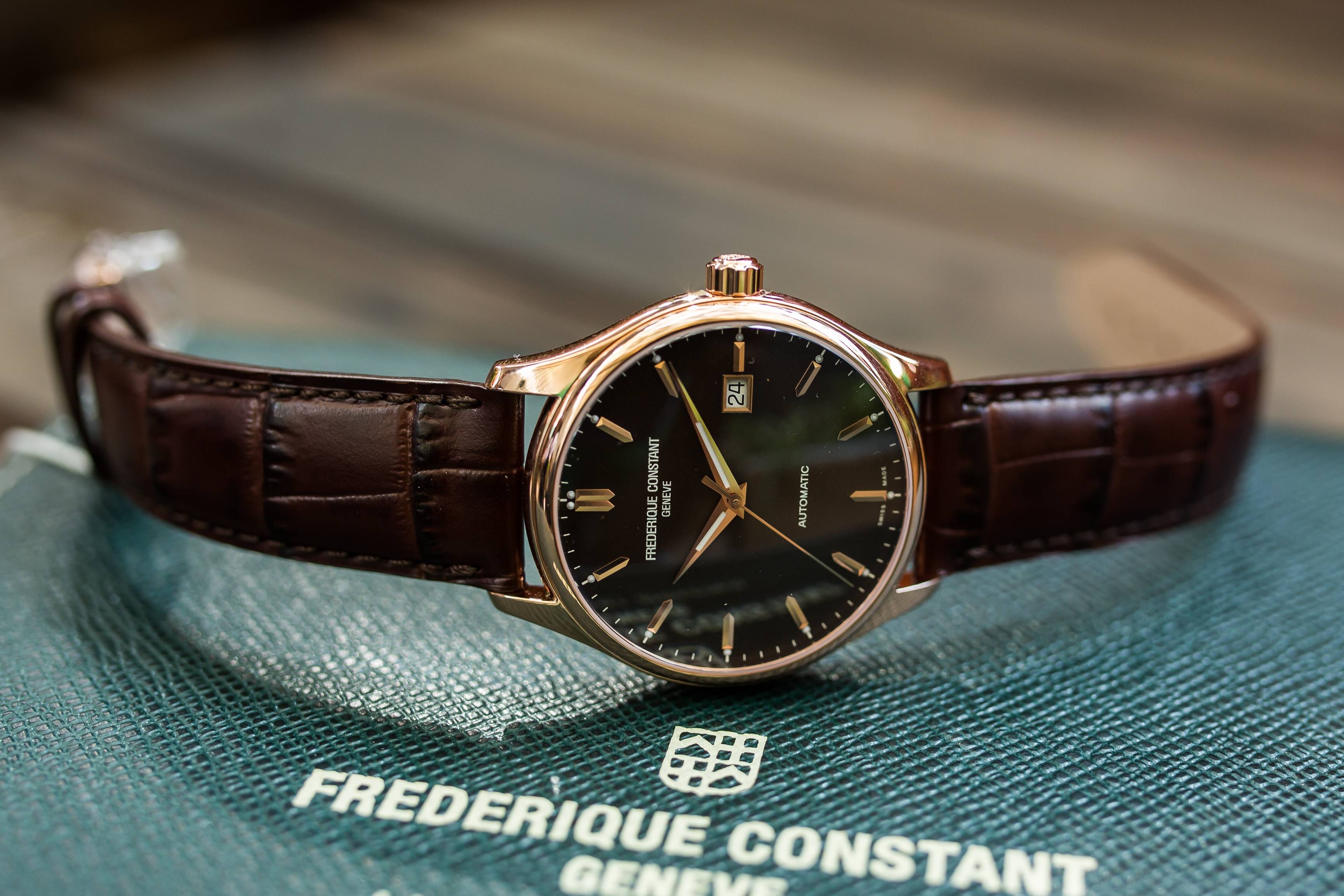 Đồng hồ Frederique Constant FC-303C5B4 1