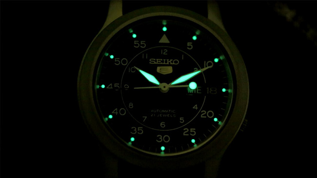 Đánh giá đồng hồ quân đội Seiko 5 2 chính hãng