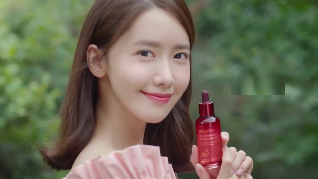 Serum Lựu Đỏ Innisfree dạng tinh chất dễ thẩm thấu