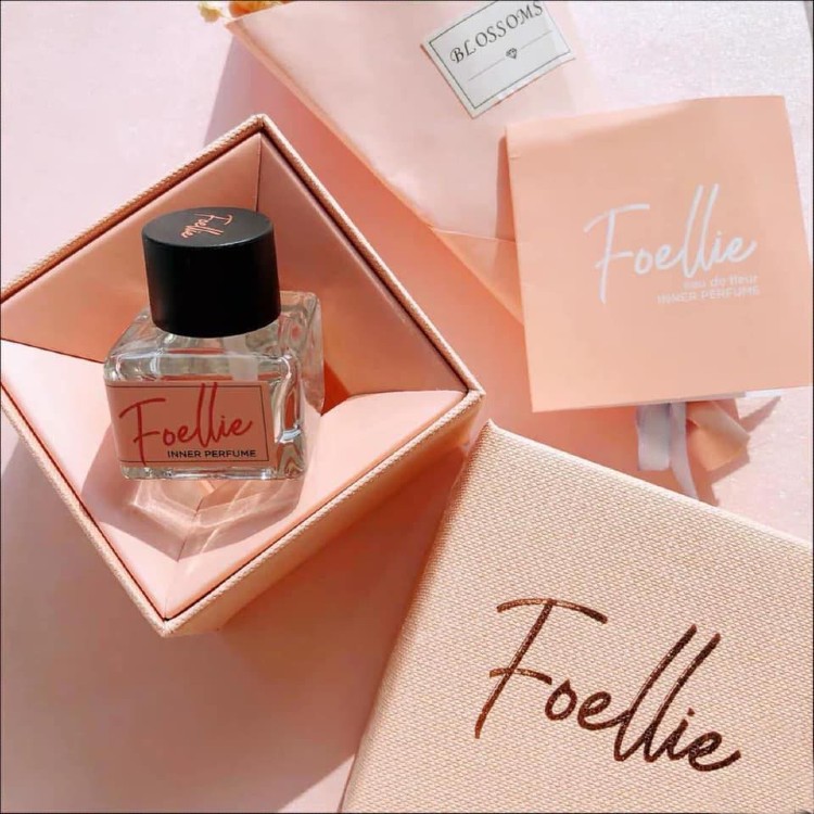 Review nước hoa vùng kín Foellie Eau de Fleur (màu hồng)