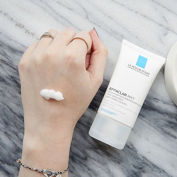 Kem dưỡng ẩm kiềm dầu La Roche-Posay EFFACLAR MAT