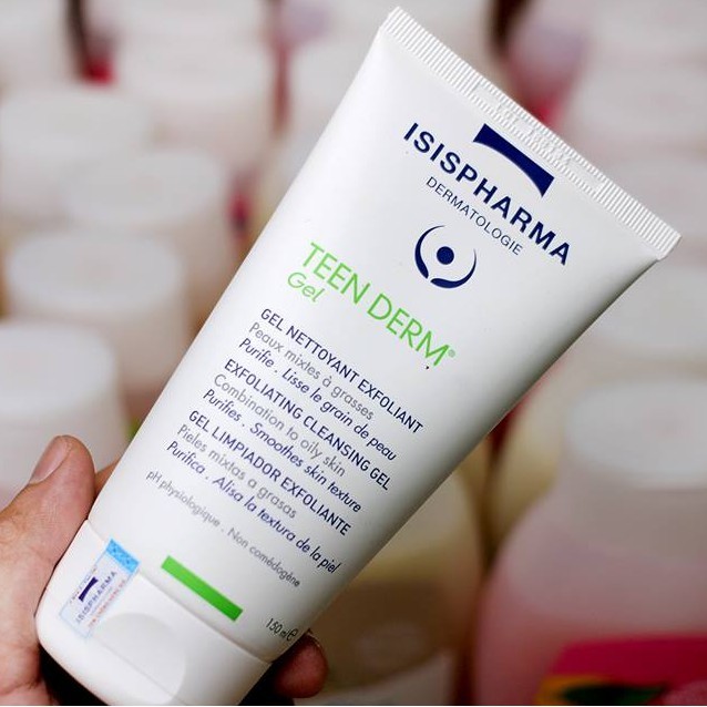 sản phẩm skincare cho da hỗn hợp thiên dầu - sữa rửa mặt IsisPharma