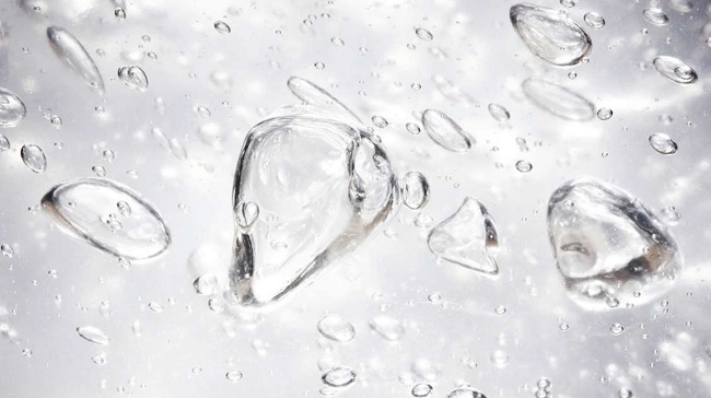 Công dụng của micellar water giúp làm sạch da