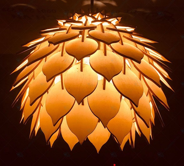 Đèn trần bằng gỗ họa tiết hoa Atiso
