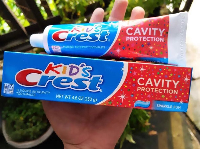 Kem đánh răng cho trẻ em Crest Kids