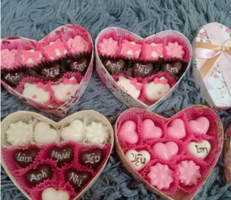 Hộp kẹo socola 9 viên đáng yêu cho ngày Valentine