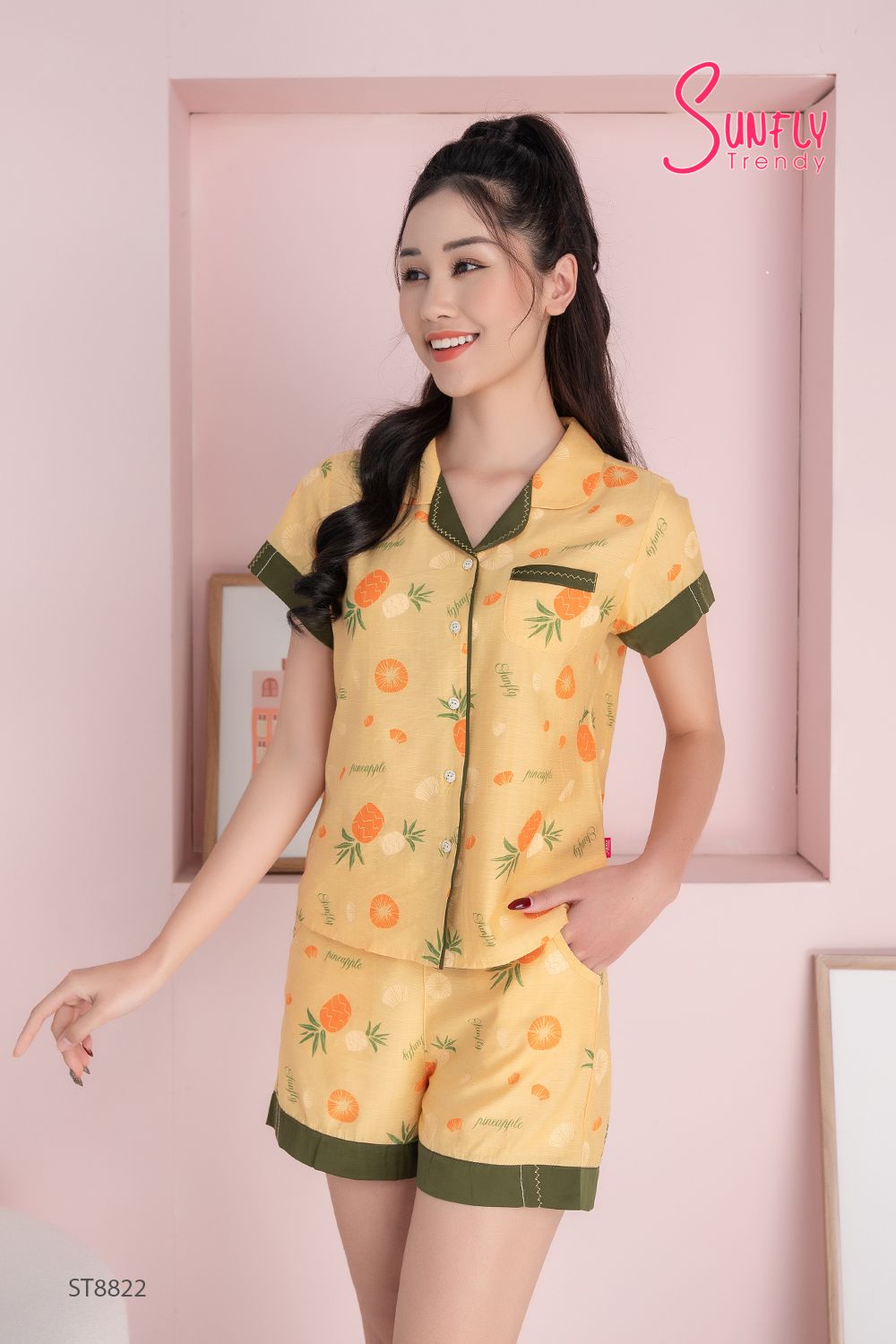 Bộ Pijamas Sunfly ST8822 vải Linen áo cộc quần đùi họa tiết dứa màu vàng