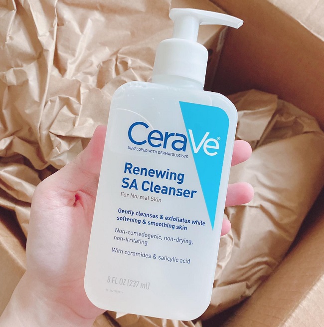 Sữa rửa mặt CeraVe cho da dầu mụn - CeraVe Renewing SA Cleanser