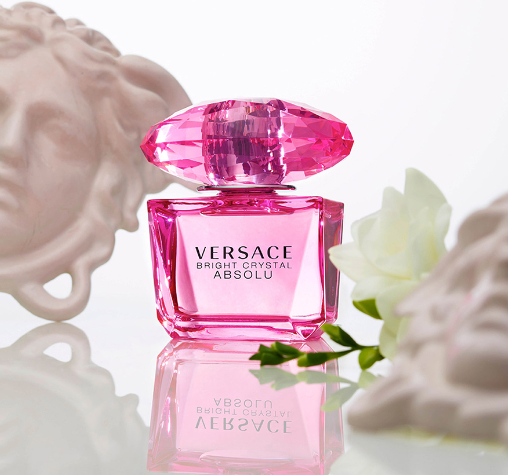 2. Versace Bright Crystal Absolu - Lịch sự và đẳng cấp