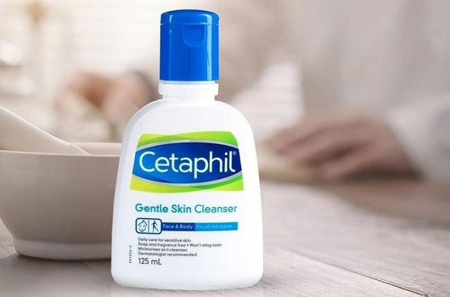 Sữa rửa mặt Cetaphil trị mụn