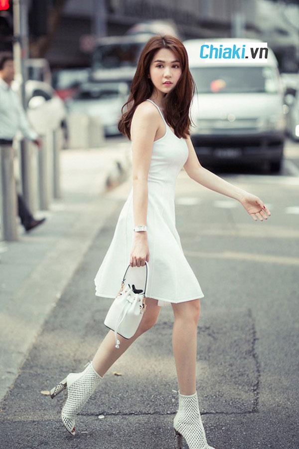 Phối đồ với chân váy dài xinh đúng điệu như gái Hàn » Vera Festival