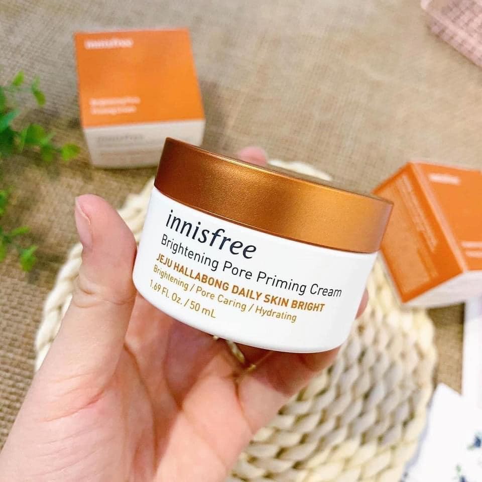 Kem dưỡng se khít lỗ chân lông Hàn Quốc Innisfree phù hợp cho các nàng có làn da khô, da dầu hay da nhạy cảm