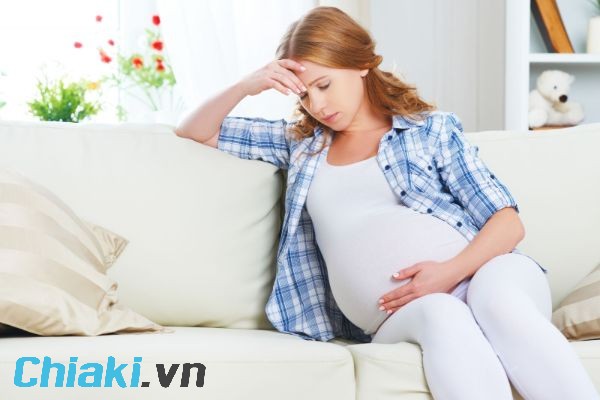 Thiếu canxi ảnh hưởng gì đến mẹ bầu và thai nhi