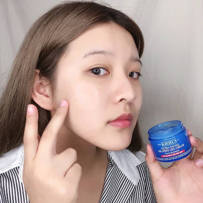 Review kem dưỡng se khít lỗ chân lông Kiehl’s Ultra Facial Oil-Free