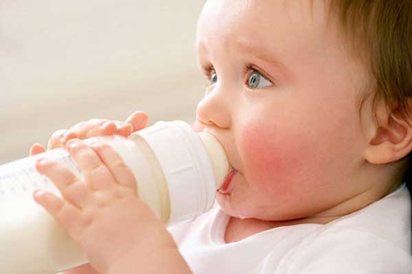 Vì sao nên lựa chọn sữa tương hỗ hấp thụ mang đến bé