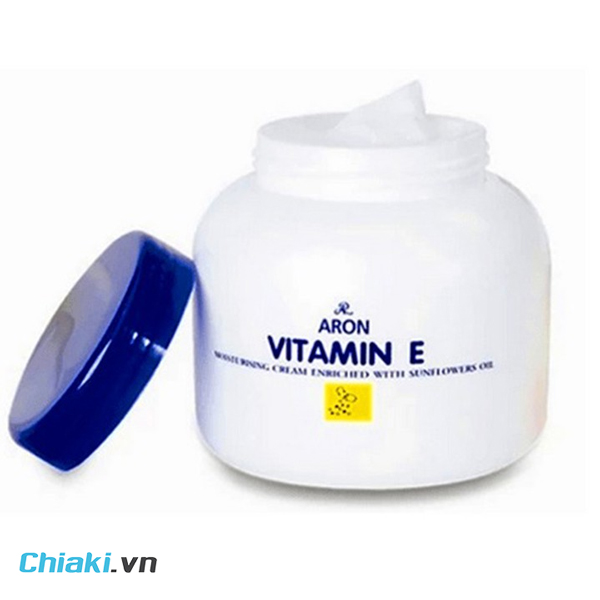 Review kem dưỡng vitamin E Aron của Thái Lan
