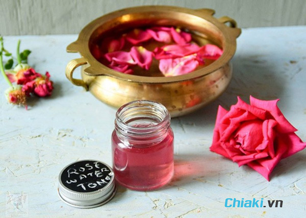 Cách làm son môi handmade tại nhà bằng hoa hồng