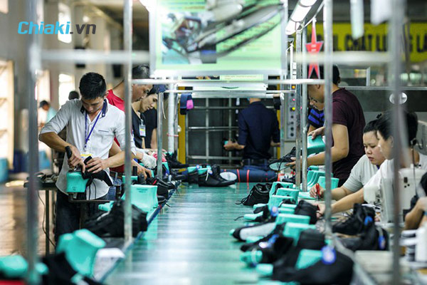 quy trình sản xuất giày nike tại nhà máy