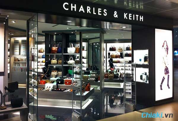 túi đeo chéo Charles & Keith với đa dạng mẫu mã