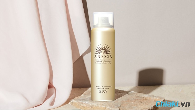 Kem chống nắng cho nam dạng xịt Anessa Pefect Uv Sunscreen Skincare Spray