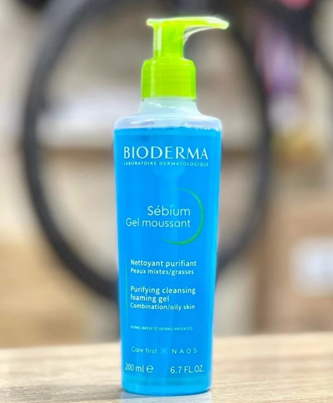 Bioderma Sebium Foaming Gel là sữa rửa mặt dành riêng cho da dầu mụn