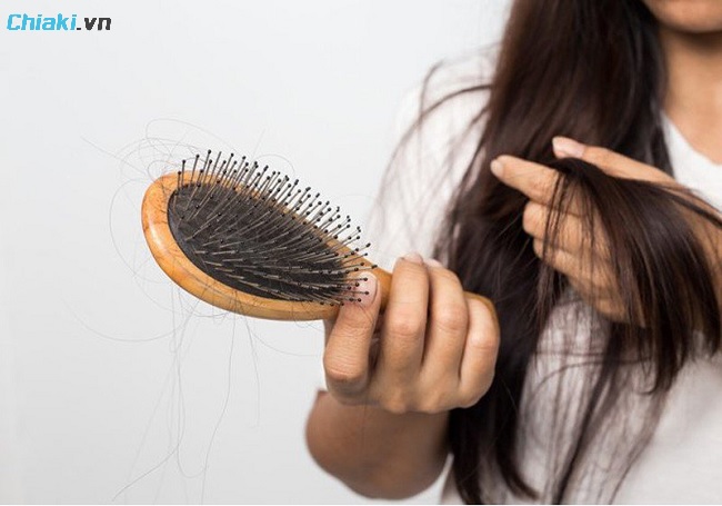 Cách dùng dầu gội ngăn rụng tóc, kích thích mọc tóc cho nữ hiệu quả