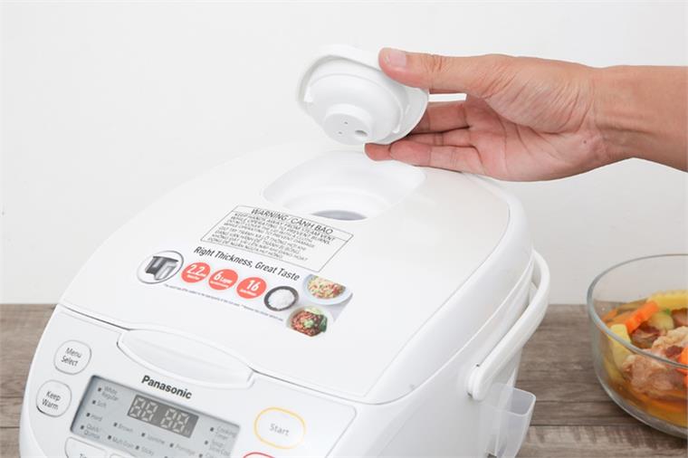 Nồi cơm điện Panasonic SR-CL108WRA 1 lít 5