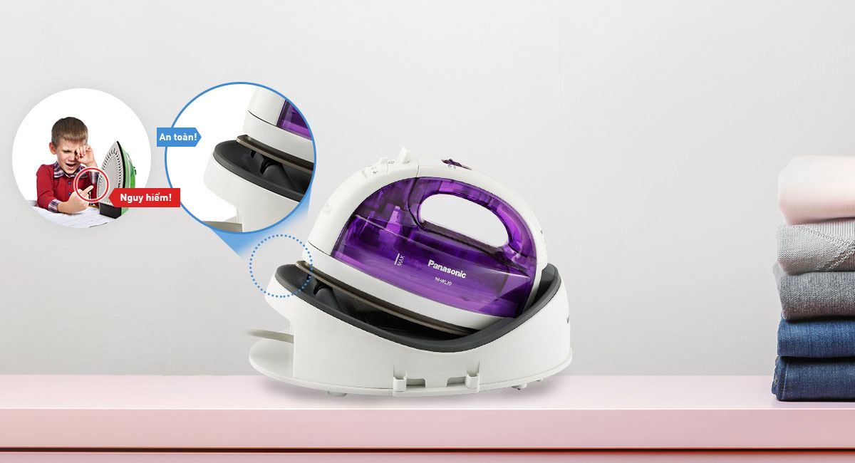 Bàn Là Hơi Nước Không Dây Panasonic NI-WL30VRA 4